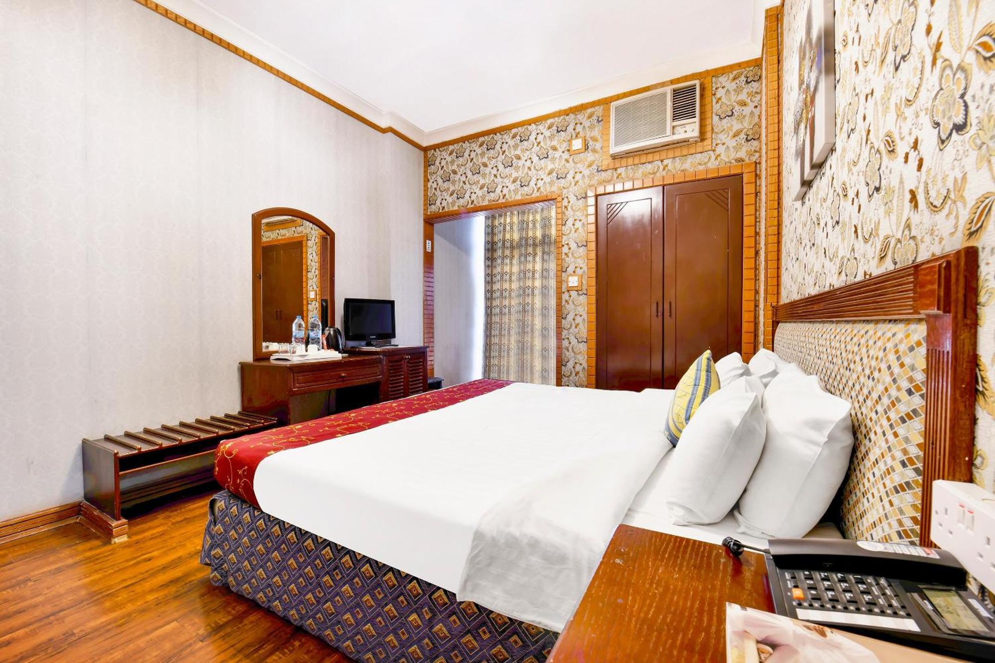 Capital O 125 Moon Plaza Hotel Manamah Buitenkant foto