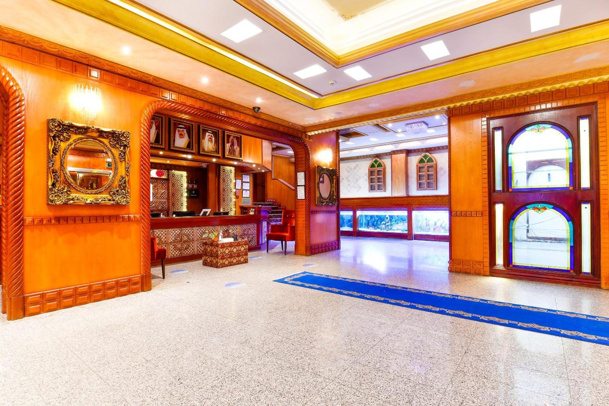 Capital O 125 Moon Plaza Hotel Manamah Buitenkant foto