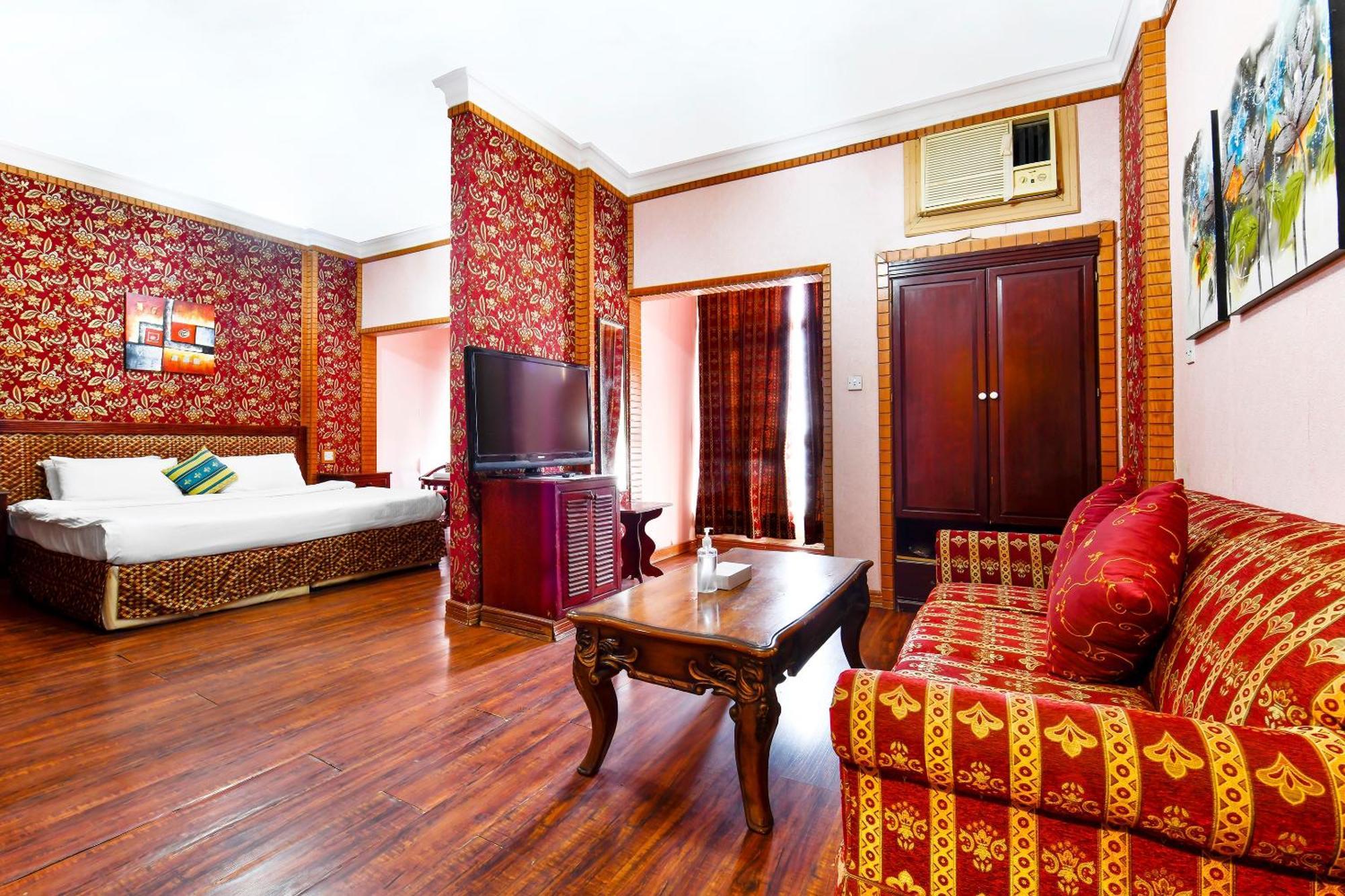 Capital O 125 Moon Plaza Hotel Manamah Buitenkant foto