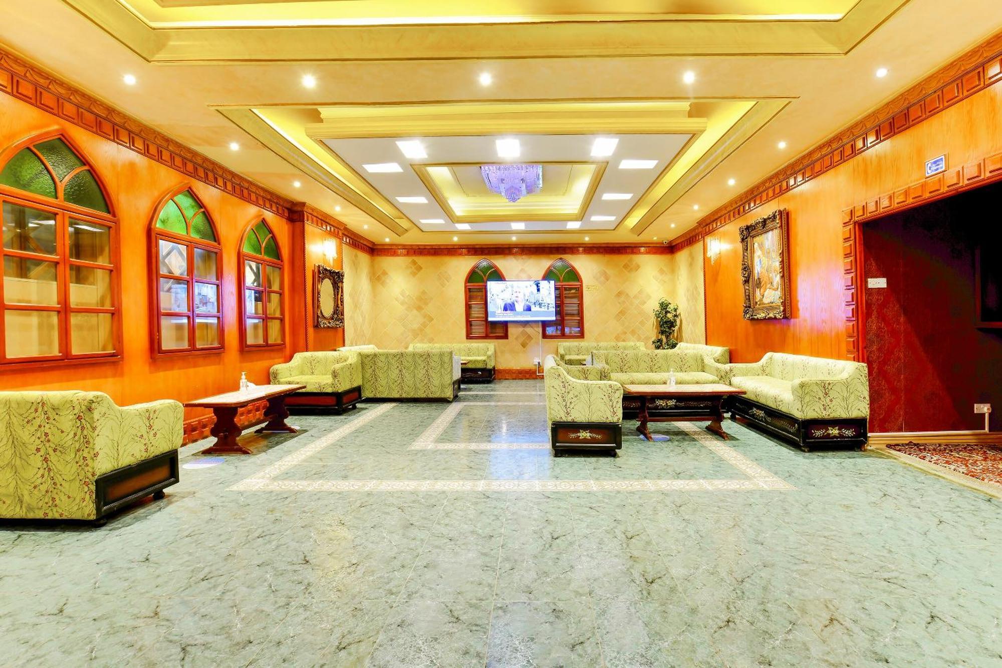 Capital O 125 Moon Plaza Hotel Manamah Buitenkant foto